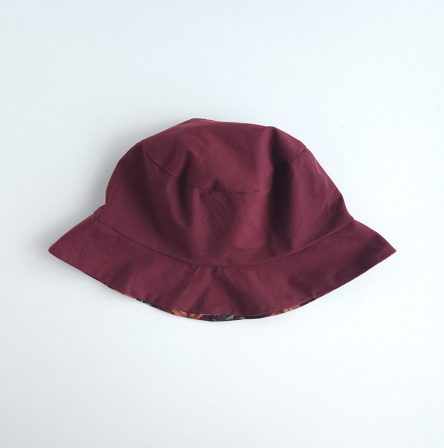 Francie Bucket Hat | Lightweight Reversible | Maroon Foliage + Maroon Solid